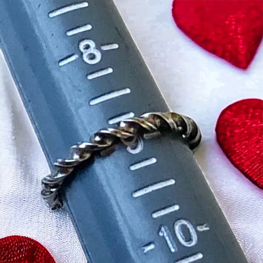 Sterling Silver Ring Handcraft Artisan Rope Twisted Thin Band size 9